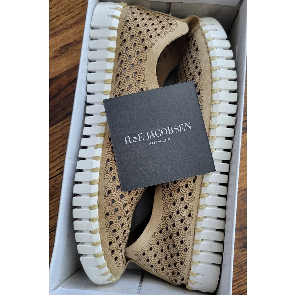 Ilse Jacobson 40 EU slip-on women's shoe in Latte